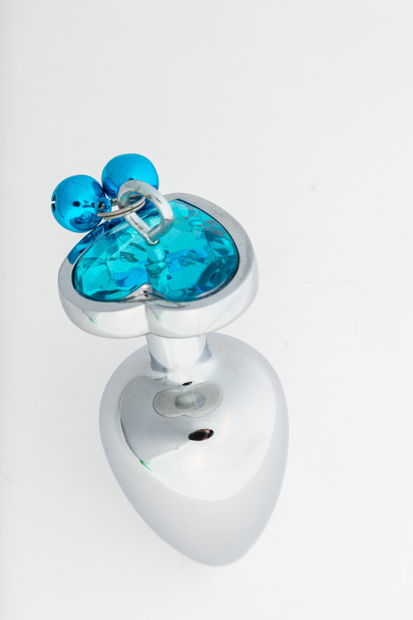 Heart Jewel Jingle Anal Plug