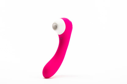 SCREAMING Dual Suction Vibrator